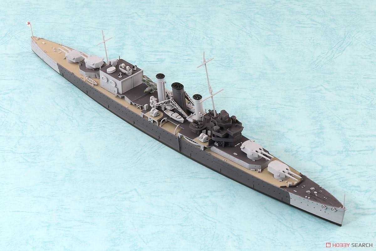 1/700 Scale Royal Navy Heavy Cruiser HMS Cornwall Kit I46569