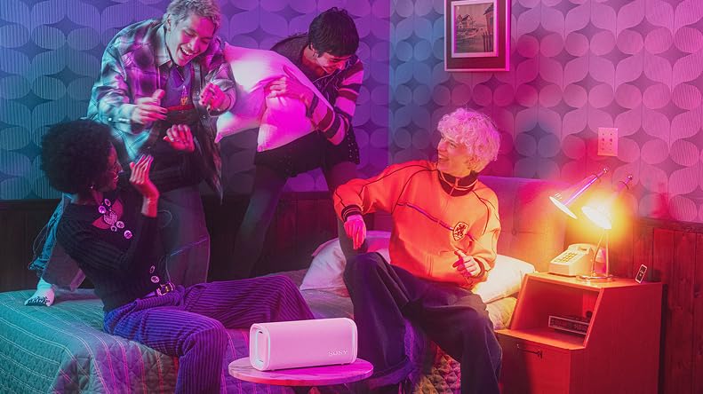 Off White Wireless Portable Bluetooth Speaker W489