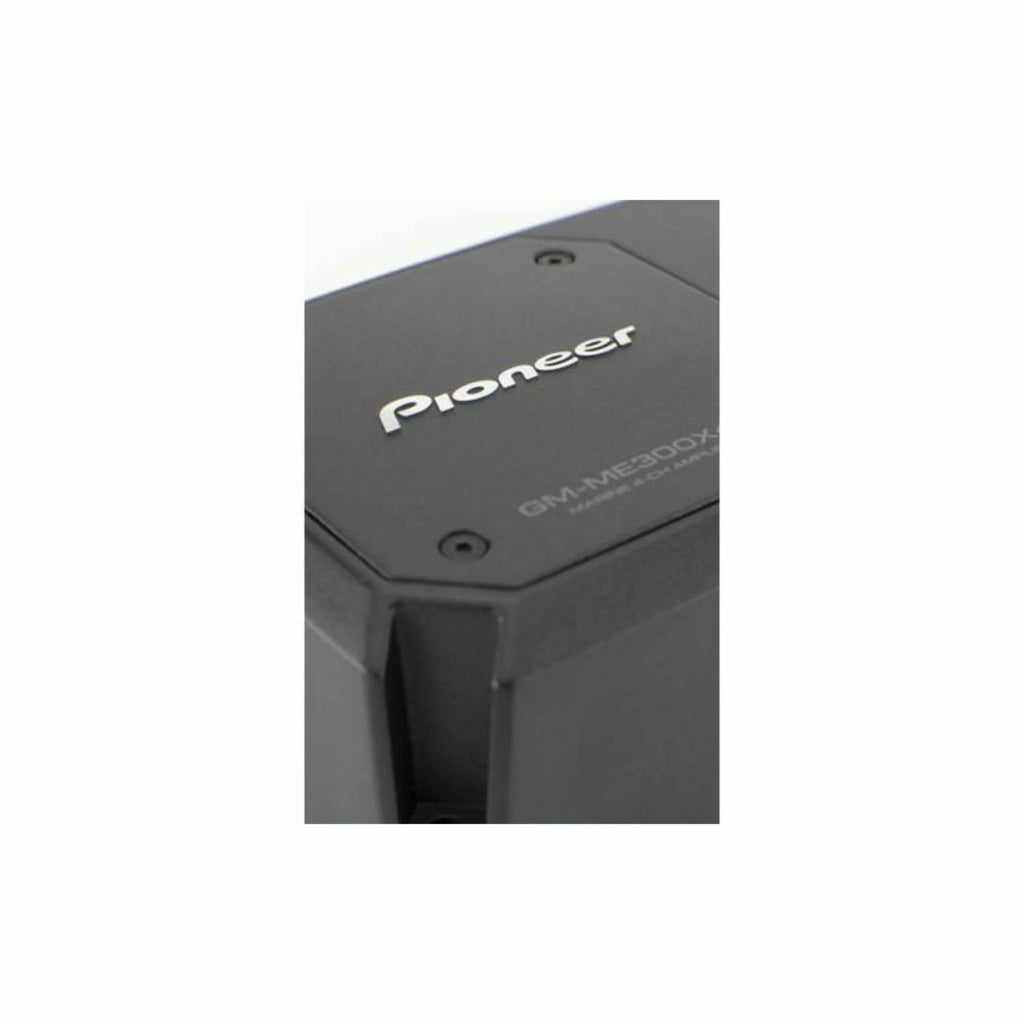 Black 4-Channel Marine Amplifier R34462