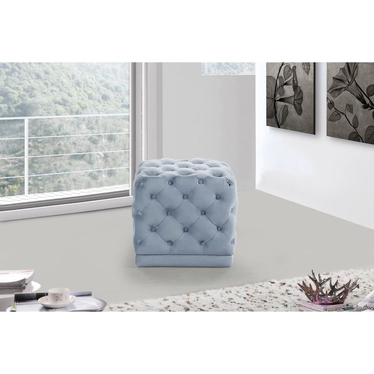 Cream Velvet Ottoman/Stool Z6345