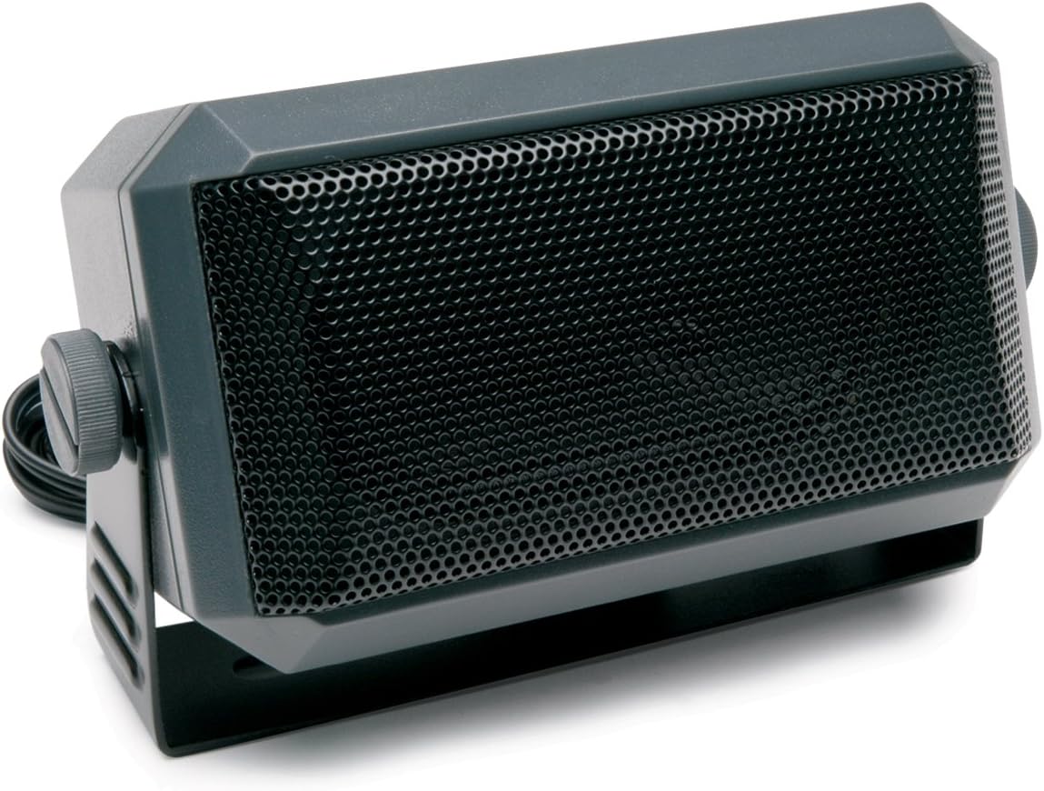800 MHz 300-Channel Base/Mobile Scanner and Universal CB Extension Speaker with Swivel Bracket O1990