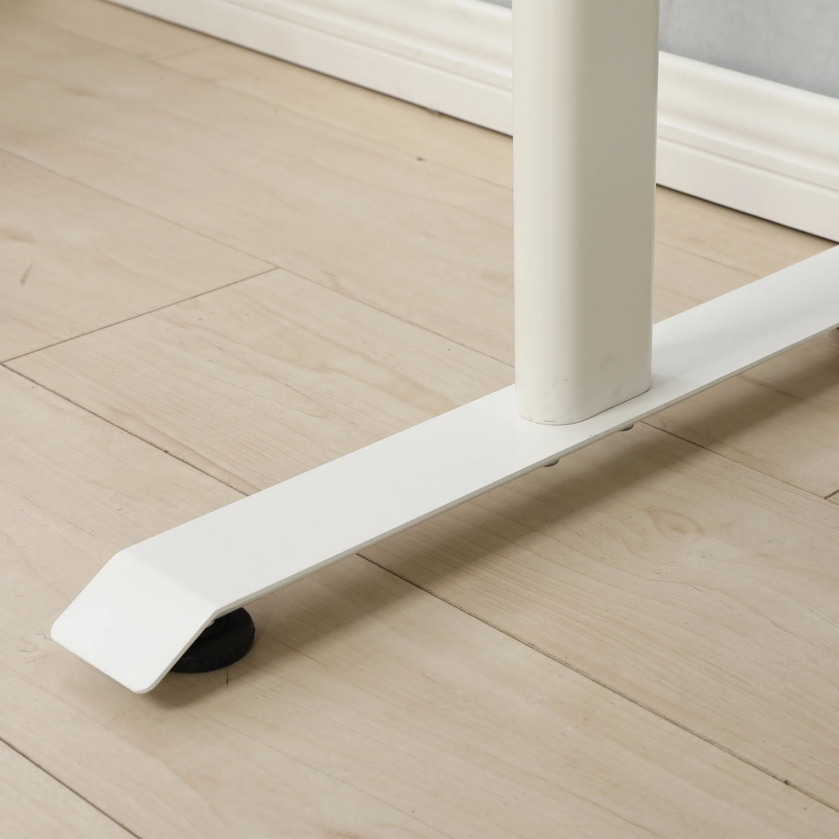 White 48 x 24 Inches Adjustable Height Standing Desk B647194