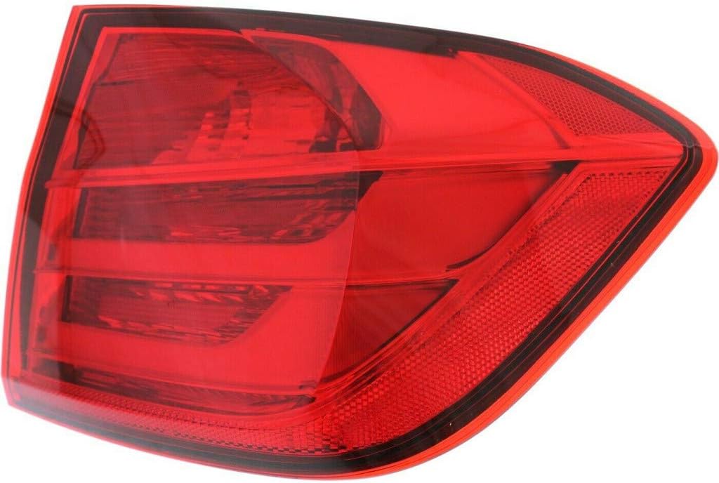 Tail Light Assembly Driver Side D173800