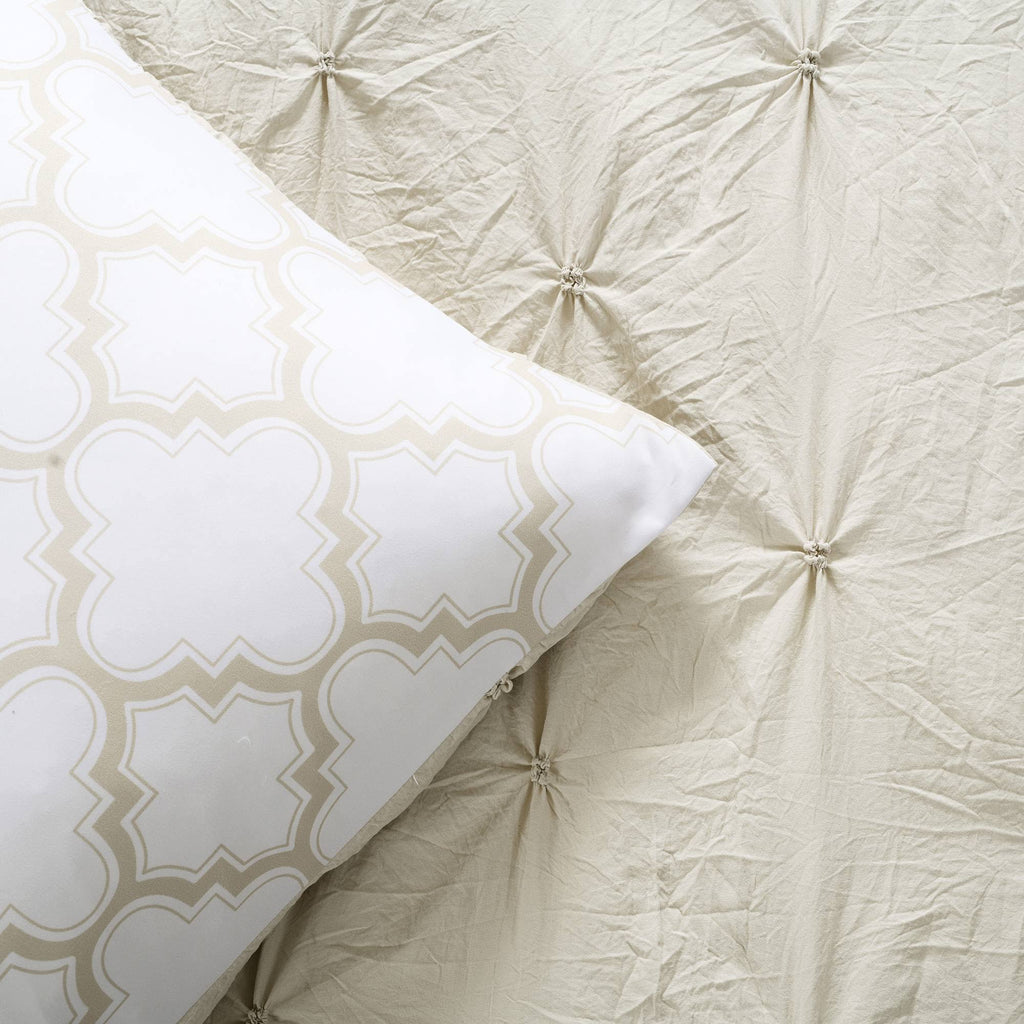 Pintuck Geo Comforter Set Full/Queen R5320
