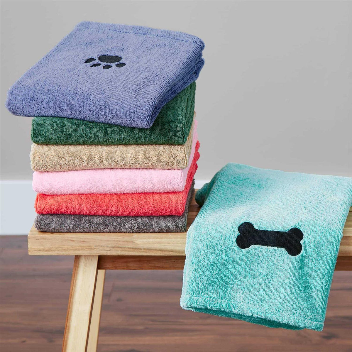 Red Embroidered Pet Towel P7239