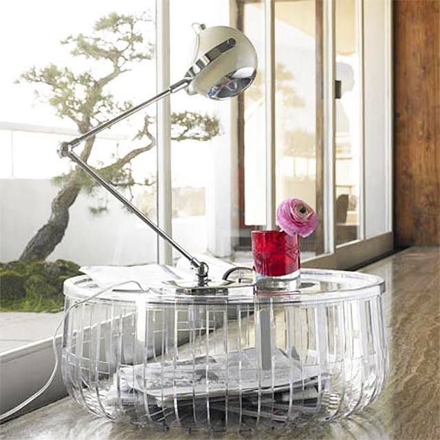 Crystal Table S6005